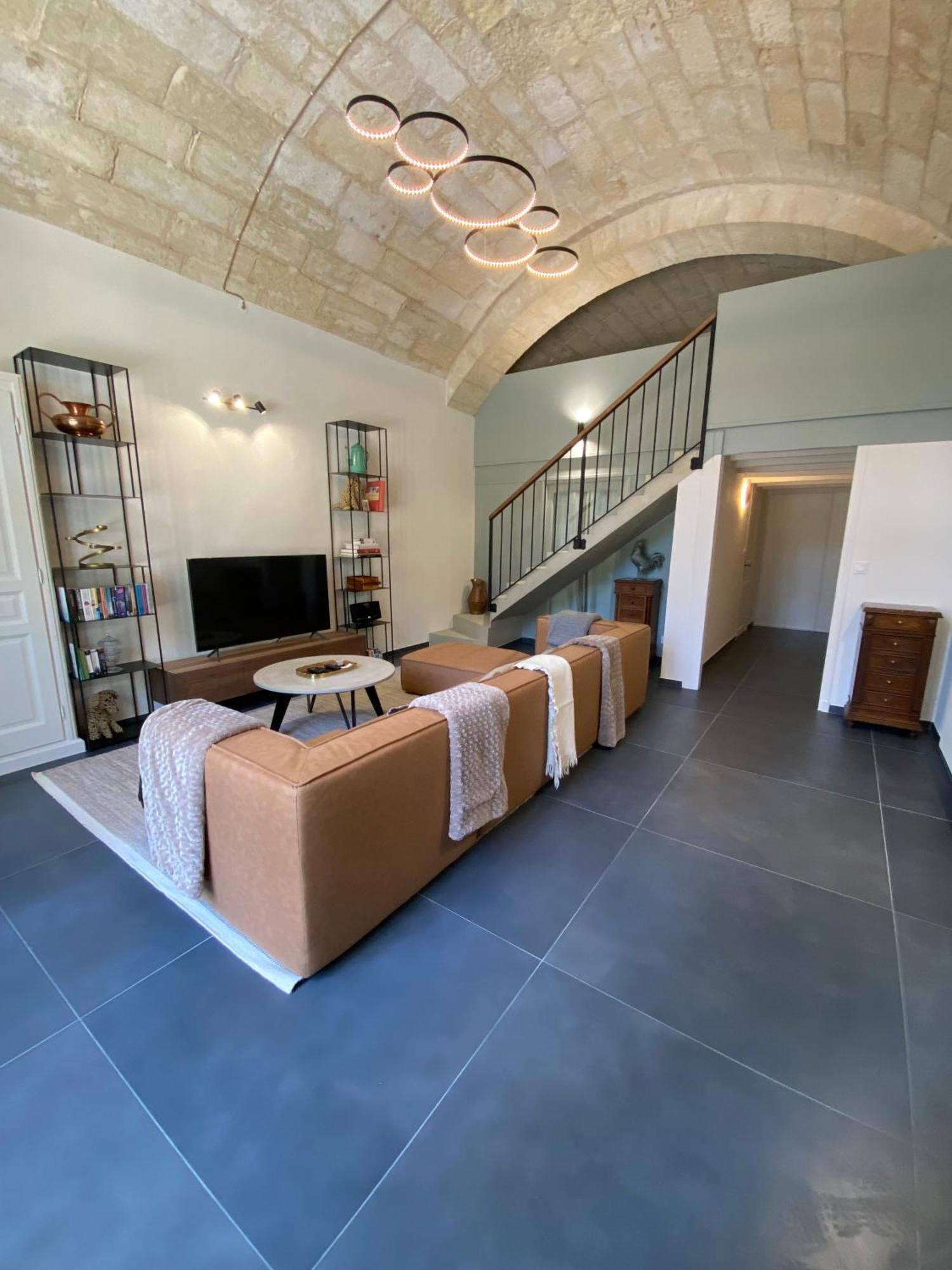 Appartement Avec Piscine Privee Dans Residence Pour 6 Personnes Uzès Exterior foto