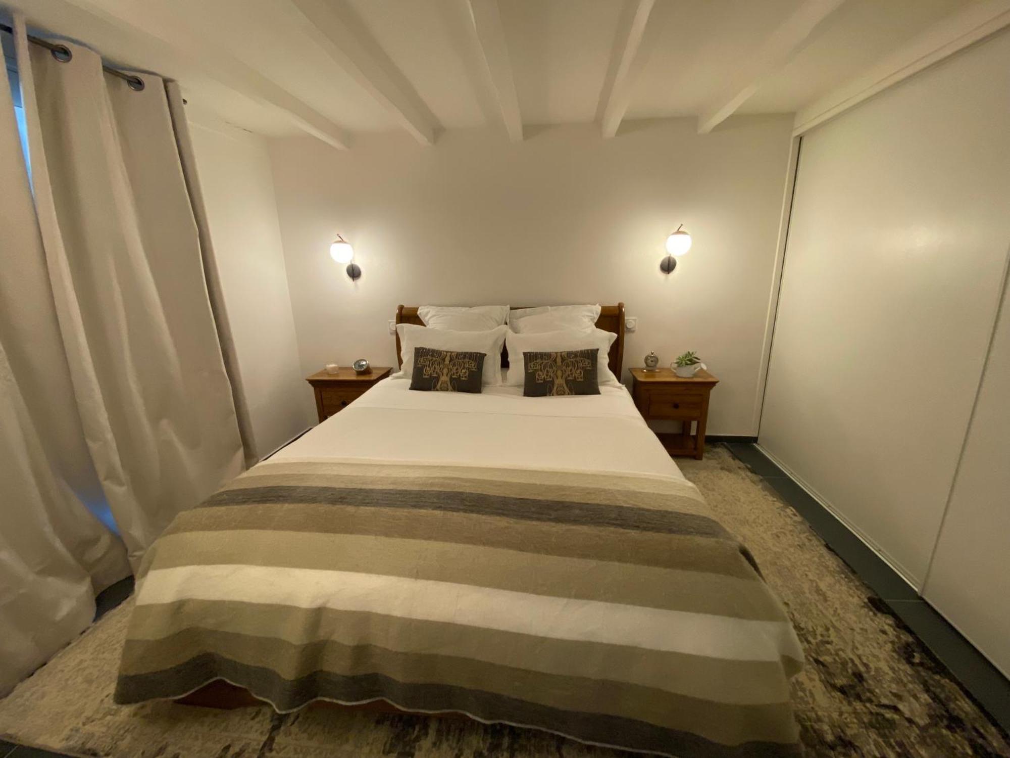 Appartement Avec Piscine Privee Dans Residence Pour 6 Personnes Uzès Exterior foto